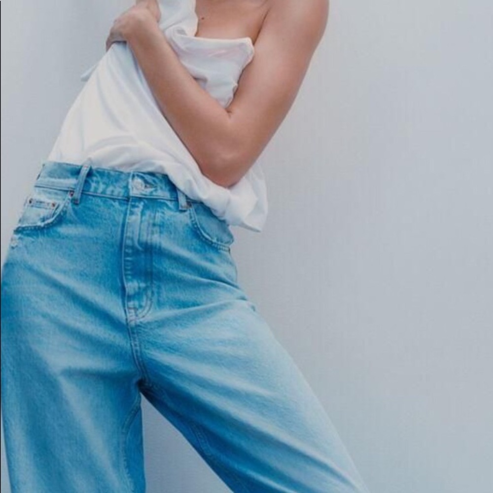 Zara high waisted 90s baggy jeans